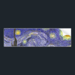 Starry Night von Vincent van Gogh Autoaufkleber<br><div class="desc">Starry Night by Vincent van Gogh ist ein Vintages, kunstvolles Post-Impressionismus Landschaft Stadtbild mit Blick auf Saint Remy, Frankreich aus van Gogh Asyl. Der Nachthimmel wirbelt mit Wolken und leuchtendem Halbmond und strahlenden Sternen über dem malerischen Dorf. Starry Night ist wahrscheinlich van Goghs berühmteste Gemälde und wurde während des Tages...</div>