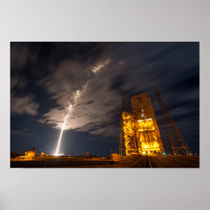 Start des Cygnus-Frachtschiffs, auf Dienstreise zu Poster