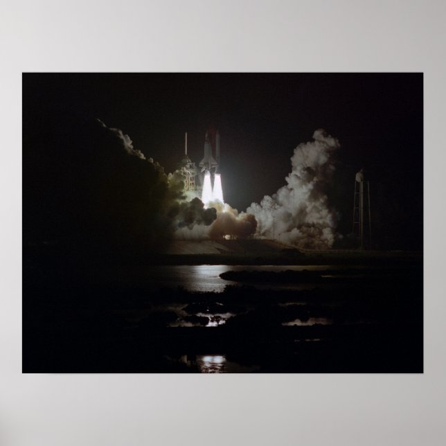 Start des Raumfährens-Hubs (STS-8) Poster (Vorne)