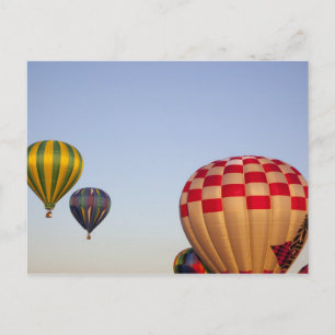 Start von Heißluftballons Postkarte