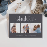 Startende Verbindung | Hanukkah Foto Collage Foil  Folien Feiertagskarte<br><div class="desc">Senden Sie Hanukkah Grüße an Freunde und Familie in schicken Stil mit unseren eleganten Fotokarten. Die Karte ist so konzipiert, dass sie drei Ihrer liebsten quadratischen Fotos, die nebeneinander in einem Collage-Format angeordnet sind, aufnehmen kann. Sie enthält Ihren persönlichen Gruß (mit "fröhlicher Hanukkah" gezeigt) und die Familiennamen, die sich unten...</div>