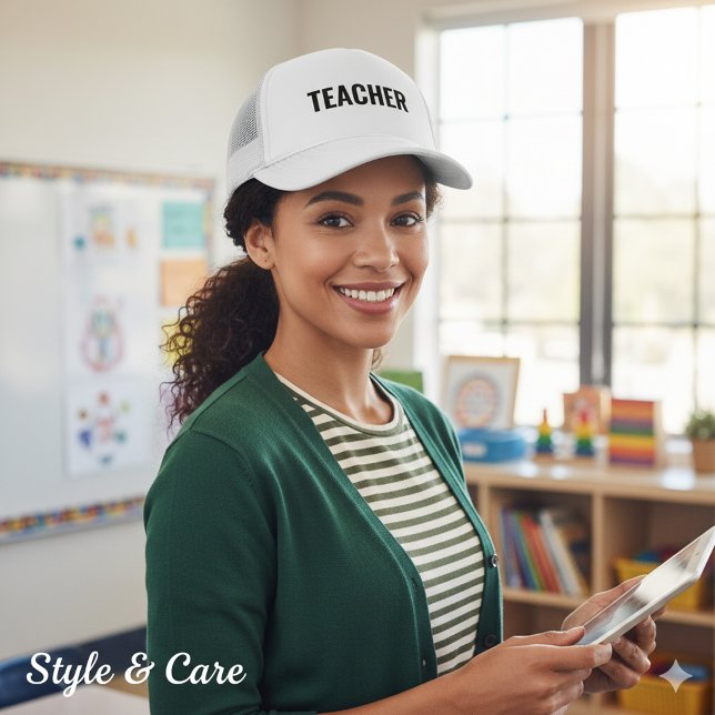 Statement TEACHER Text Trucker Hat für Erzieher Truckerkappe (Statement TEACHER Text Trucker Hat for Educators)