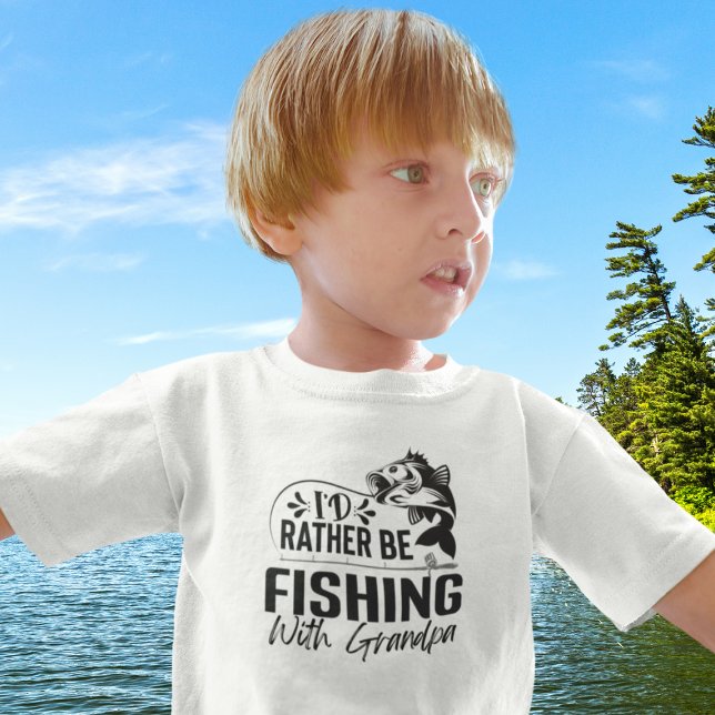 Stattdessen fischen wir mit Großvater Funny Kleinkind T-shirt (Von Creator hochgeladen)