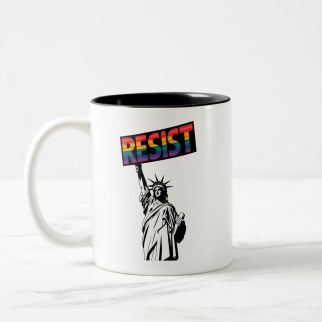 Statue der Freiheit Feministengeschenk Zweifarbige Tasse (Links)
