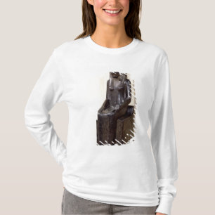 Statue der Löwe-köpfigen Göttin Sekhmet T-Shirt
