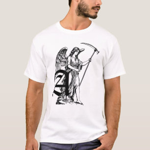 Statue eines geflügelten Engels, der eine Sense hä T-Shirt