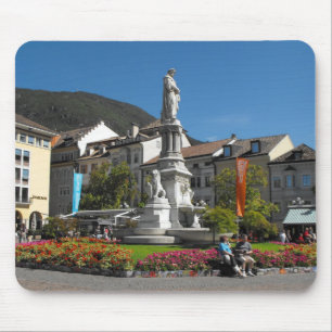 Statue in Bozen Italien Mousepad