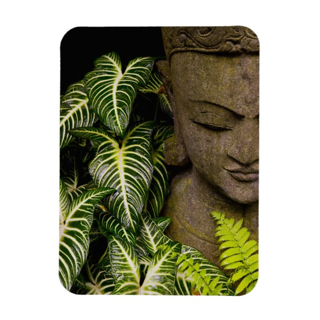 Statue in einem Garten Informationen: Chiang Ma Magnet (Vertikal)