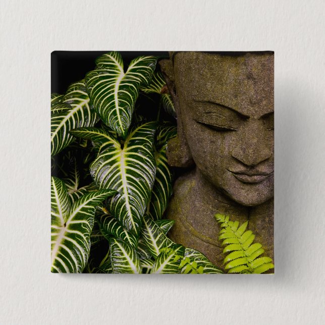 Statue in Garten-Standortinformationen: Chiang MA Button (Vorderseite)