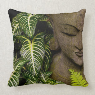 Statue in Garten-Standortinformationen: Chiang MA Kissen