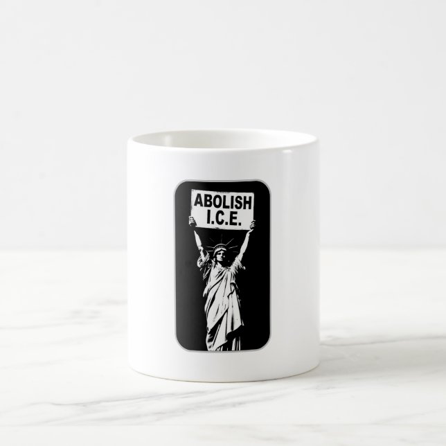 Statue of Liberty Protest – ICE abschaffen Kaffeetasse (Mittel)