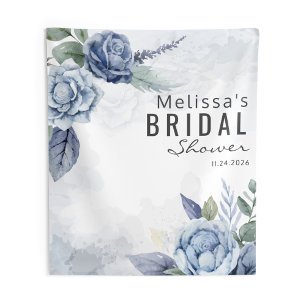 Staubblau Aquarell Blumen-Typografie Wandteppich