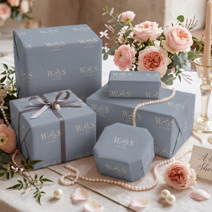 Staubblau elegante Anfangsbuchstaben Hochzeitspaar Geschenkpapier