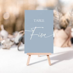 Staubblau minimalistischer eleganter Tisch fünf Tischnummer