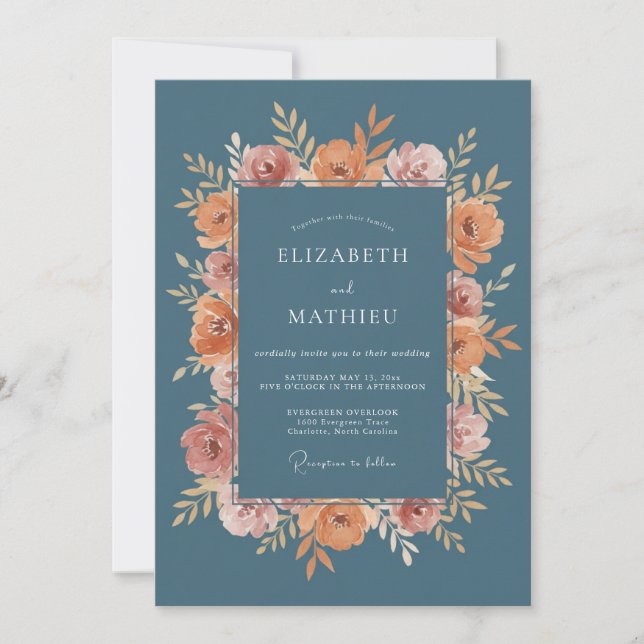 Staubblaue Blumige Hochzeit Einladung (Vorderseite)