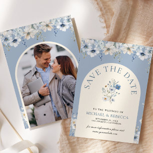 Staubblaue Boho-Wildblumen-Hochzeitsfoto Save The Date
