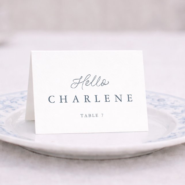Staubblaue Hochzeitsplatzkarte mit Tischnummer (Von Creator hochgeladen)