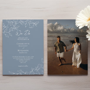Staubblaue Minimal-Blatt-Hochzeit Wir Machen Foto Einladung