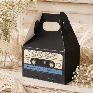 Staubblaue Retro-Kassette als Hochzeitsgeschenk Geschenkschachtel
