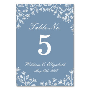 Staubblaue Wildblumen-Hochzeitstisch-Nummer Tischnummer