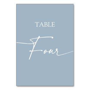 Staubblauer minimalistischer eleganter Tisch vier Tischnummer