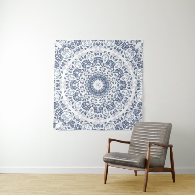 Staubblaues florales Mandala Wandteppich (Beispiel)