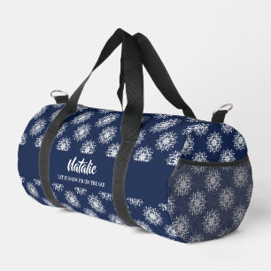Staubblaues Schneeflocken-Abenteuer zu Weihnachten Duffle Bag
