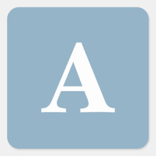 Staubig blaue weiße Monogramme Einfache Bridal Sho Quadratischer Aufkleber