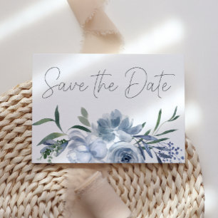 Staubpastellblaue Blumen Save The Date