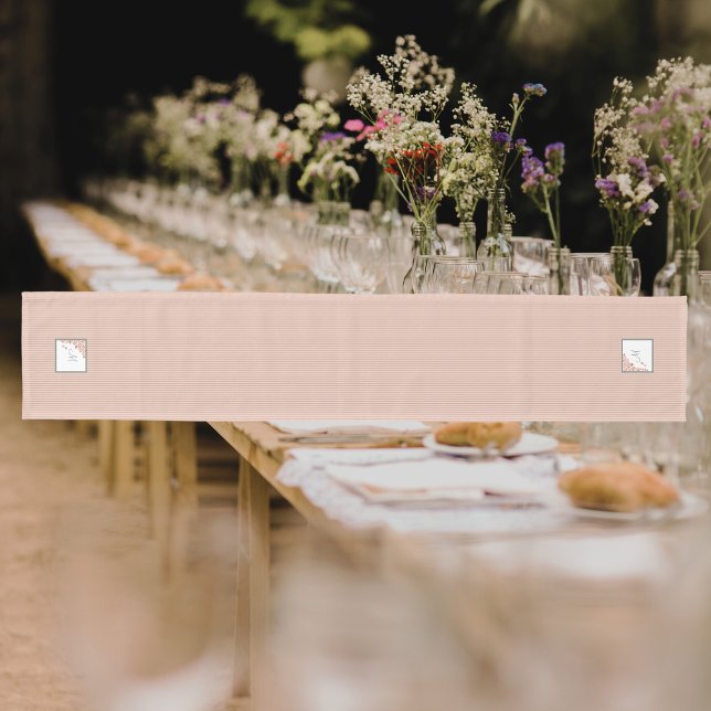 Staubpfirsichstreifen Terracotta Butterfly Monogra Mittelgroßer Tischläufer (Von Creator hochgeladen)