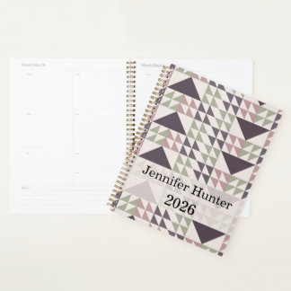 Staubrosafarbenes geometrisches Quiltmuster Planer