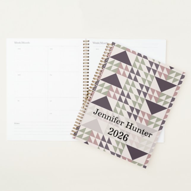 Staubrosafarbenes geometrisches Quiltmuster Planer (Anzeige)