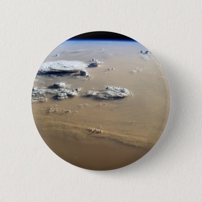 Staubsturm über die Sandmeere der Wüste Sahara. Button (Vorderseite)