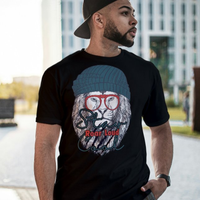 Stay Cool, Roar Loud – Chill but Fearless Lion T-S T-Shirt (Von Creator hochgeladen)