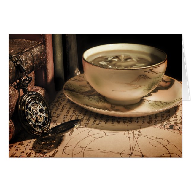 Steampunk Cup of Coffee on Saucer mit Pocket Watch (Vorderseite (Horizontal))