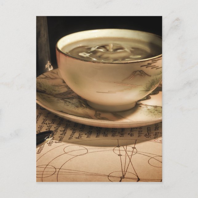 Steampunk Cup of Coffee on Saucer mit Pocket Watch Postkarte (Vorderseite)