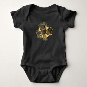 Steampunk Kleeblatt St. Patricks Day Baby Strampler
