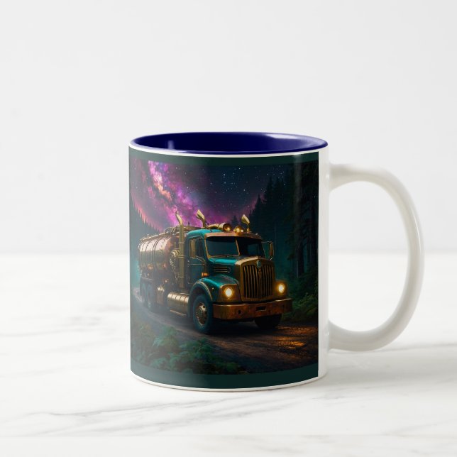 Steampunk Tanker Truck Zweifarbige Tasse (Rechts)