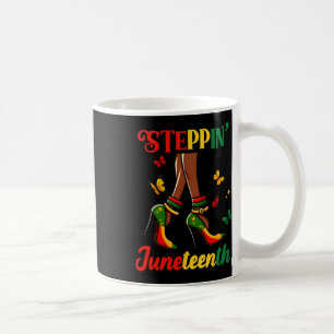 Stechen in den Juneteenth Afro Frau Black Girls Hi Kaffeetasse