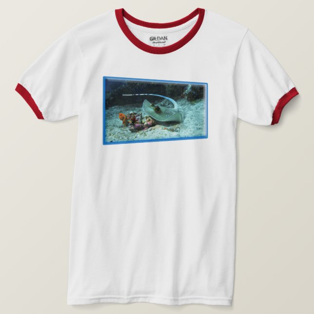 Stechrochen in Bewegung - Fotodesign |  T-Shirt (Design vorne)