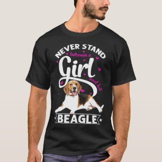Steh niemals zwischen einem Mädchen und ihrem Beag T-Shirt