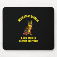 Stehe nie zwischen einem Mädchen und ihrem deutsch