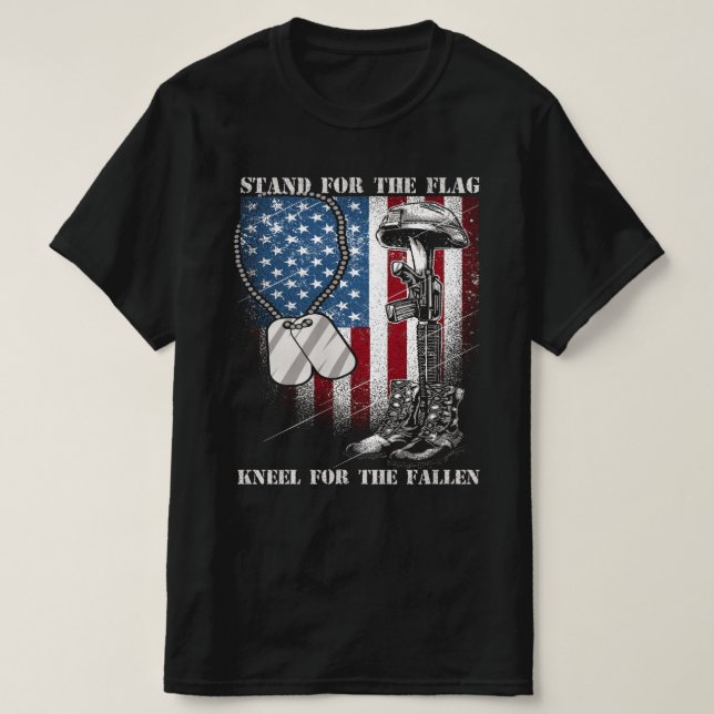 stehen für die Fahne gefallener Veteranen T-Shirt (Design vorne)