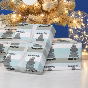 Steinbalancierung geschenkpapier