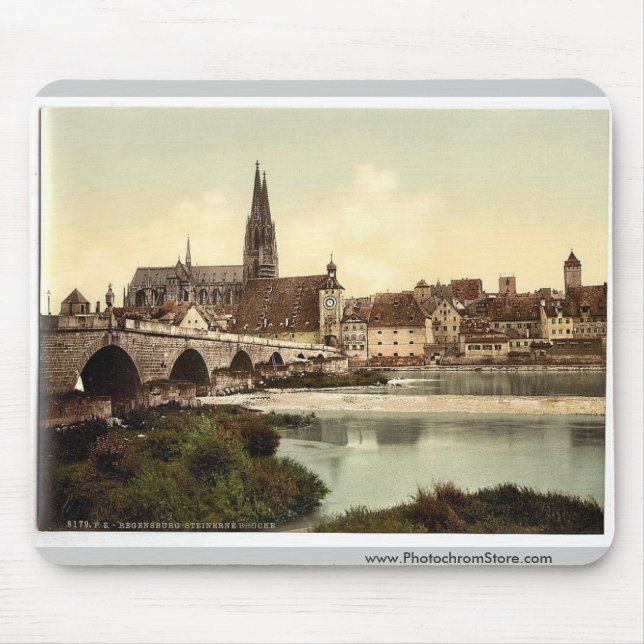 Steinbrücke (d.h. Steinerne Brucke) und Kathedrale Mousepad (Vorne)