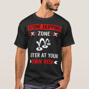 Steinehüpfen Steine Felsen Flachwasser tauchen T-Shirt