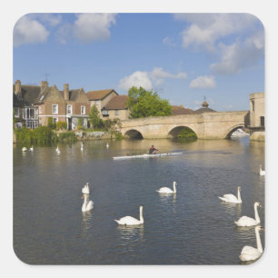 Steinerne Bogenbrücke und River Ouse, St Ives, Quadratischer Aufkleber