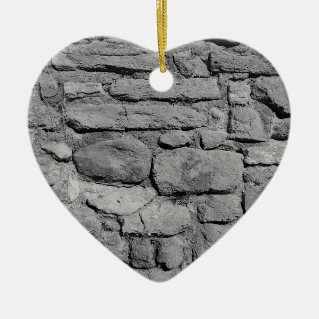 Steinwand. Schwarzweiss. Keramikornament (Vorne)