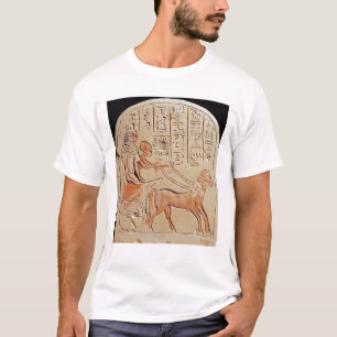 Stela, das einen Schreiber fährt einen Chariot T-Shirt