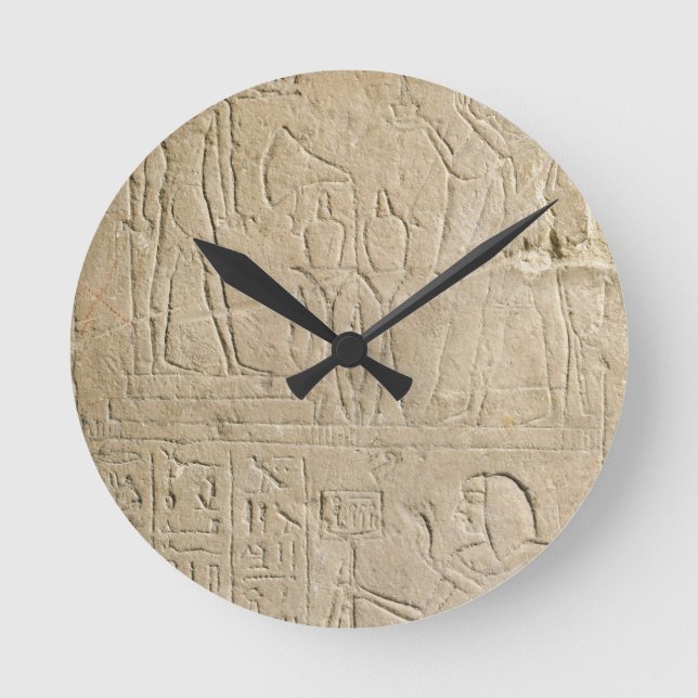 Stela, das Ramesses II anbietenweihrauch zu hallo Runde Wanduhr (Vorderseite)